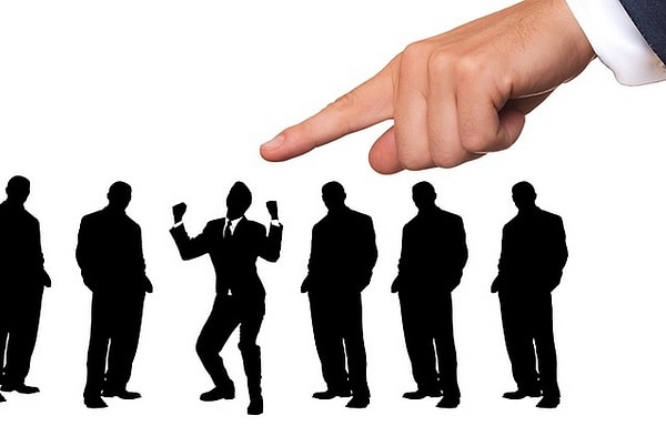 5. Вы хотели бы стать знаменитостью только потому, что в большинстве своем это очень богатые люди?