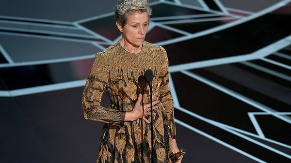 22. Лучшая женская роль - Фрэнсис Макдорманд за фильм "Три билброда на границе Эббинга, Миссури"