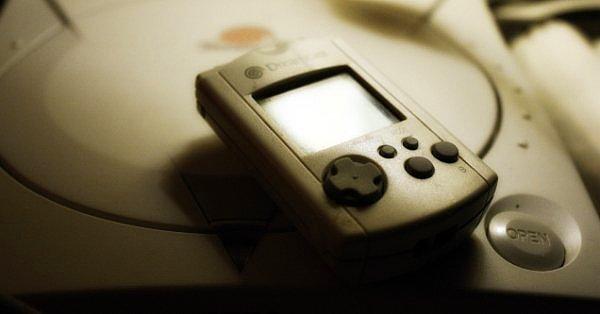 9. İlk indirilebilir içerik 1999 yılında SEGA Dreamcast için çıktı.
