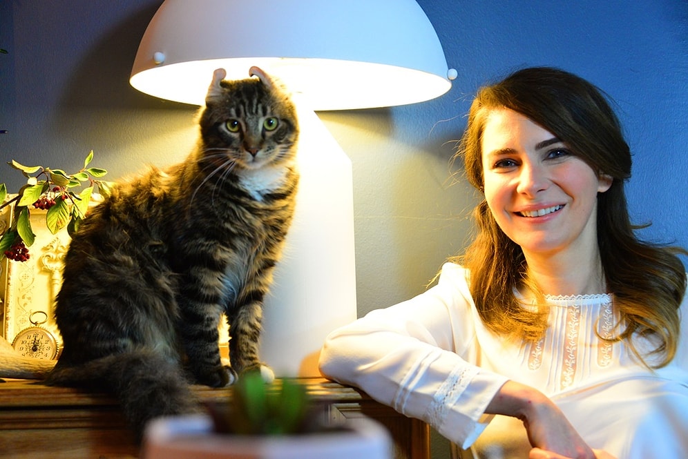 Ünlü İsimler Bu Kez Sokak Hayvanları İçin Kamera Karşısına Geçti: #SatınAlmaSahiplen