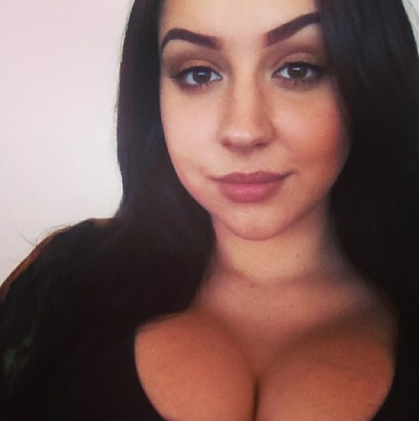 8. С другой стороны, у вас появляется бюст, о котором вы всегда мечтали 😎