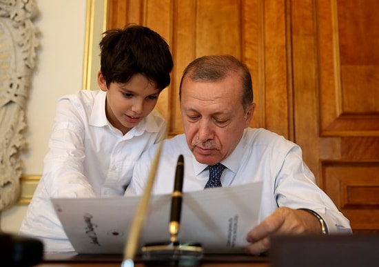 Cumhurbaşkanının Torunları, Dizi Karakterleri: Taşeron İşçilere Kadro Soruları Meclis Gündeminde