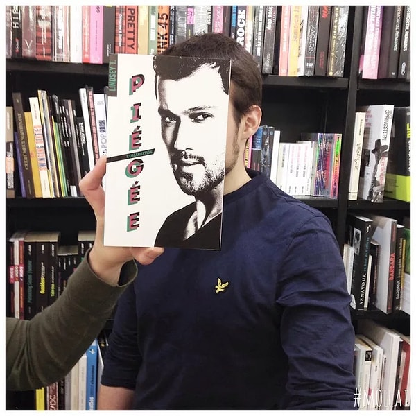 А вы за что любите книжные магазины?