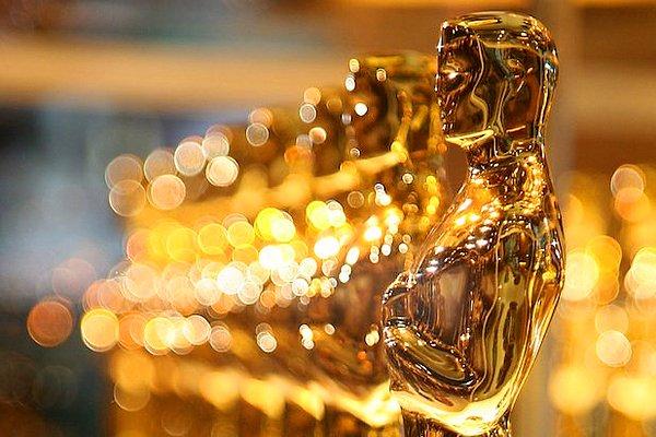 Akademi Ödülleri'nde şu ana kadar En İyi Film Oscar'ını kazanan 89 filmin yarısından azı 'Bechdel Testi' adı verilen, kadınların ekranda ne kadar başarılı temsil edildiğini gösteren testi geçebildi.