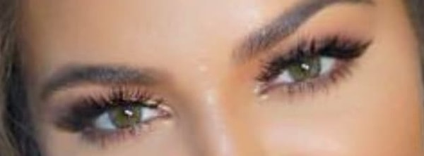 10. И, наконец, кто изображен на этой фотографии?