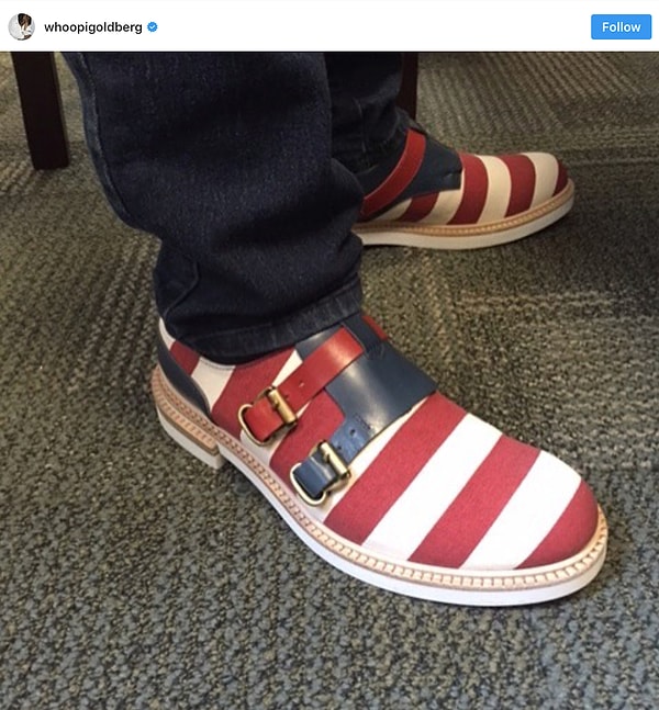 4. Ботинки с легким намеком на патриотизм.