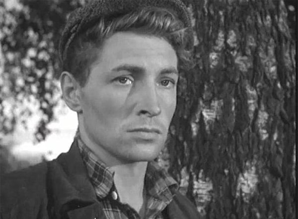 7. Узнаете этого мужчину?