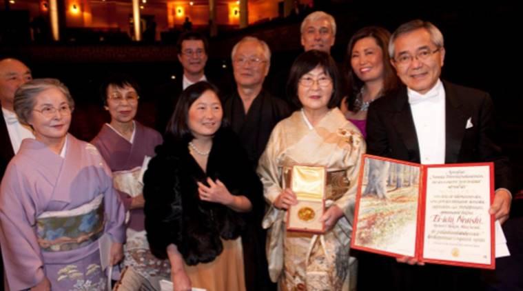 Ei-ichi Negishi ve iki diğer bilim insanı 2010 yılında birleşik kimyasallar üreten bir metot bulmalarıyla Nobel ödülü kazanmıştı.