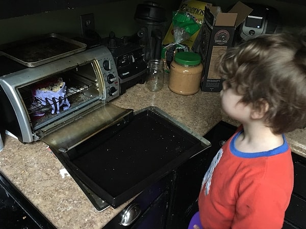 6. И кто же будет это убирать, интересно? 😩