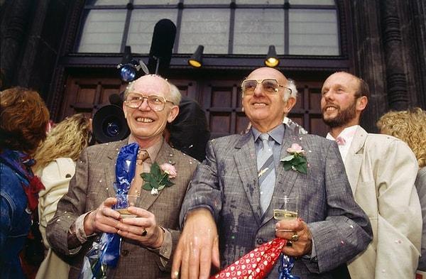 4. Dünyada homoseksüel çiftlere heteroseksüellerin sahip olduğu tüm hakları veren ilk ülke Danimarka’da, yaşlı LGBT bireyler için özel huzurevi açıldı.