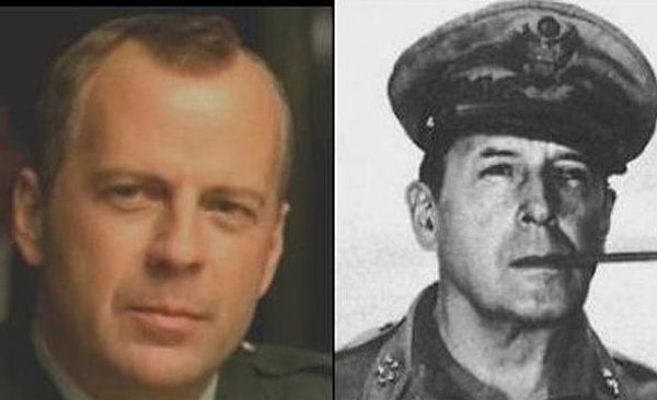 9. Брюс Уиллис