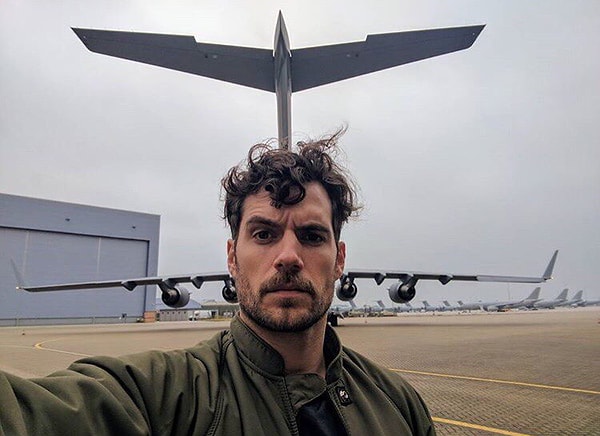 3. Ради роли шпиона в новой части фильма "Миссия невыполнима" актер отрастил густые усы