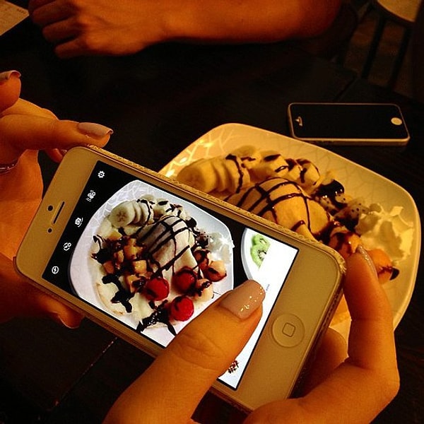 9. Сторис "Смотрите, что мы сегодня ели и пили"