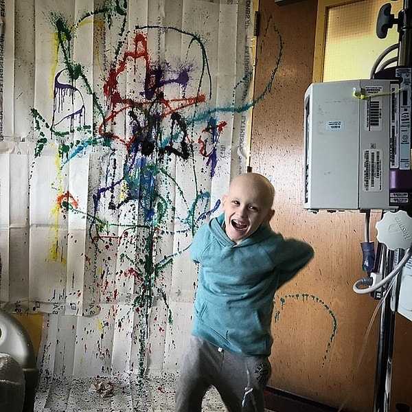 6. «Мой сын перенес второй курс химии, после чего ему разрешили сделать с этой комнатой все, что он захочет. Его эмоции были непередаваемы!»