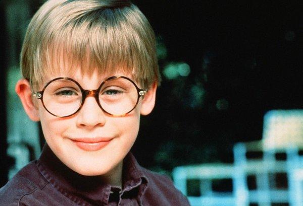 15. "Evde Tek Başına" filminin yıldızı Macaulay Culkin, bir film için milyon dolar ödenen ilk çocuk oyuncuydu.