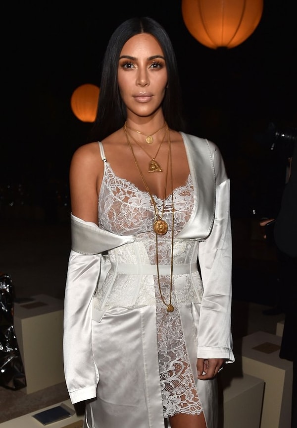 9. Ким Кардашян - тревожный невроз