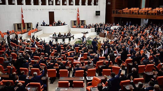 Milletvekillerine Ömür Boyu Diplomatik Pasaport, Konut Alımına Artan Devlet Teşviki: İşte 'Torba Yasa'nın Getirdikleri