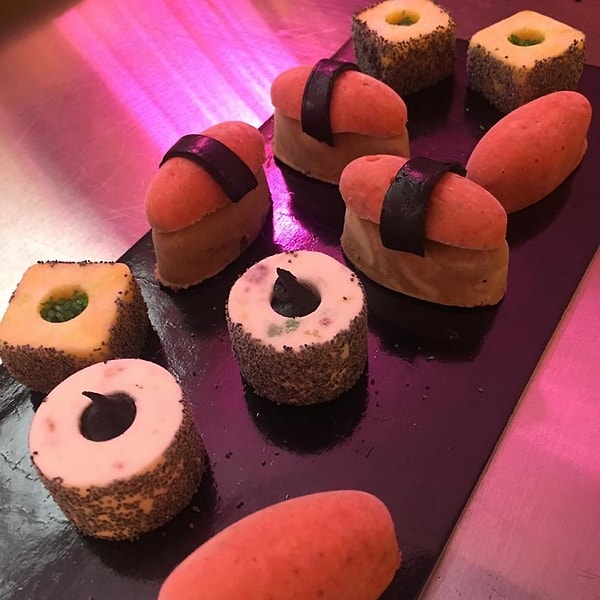 6. Ах, как жаль, что Нью-Йорк так далеко 😢