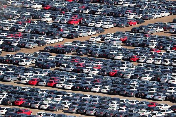 Volkswagen sözcüsü Jeannine Ginivan yaptığı açıklamada araçların uzun vadeli kalitelerini kontrol ettiklerini ve araçların düzenleyici kurumlardan onay aldıktan sonra tekrar satışa sunulacağını söyledi.