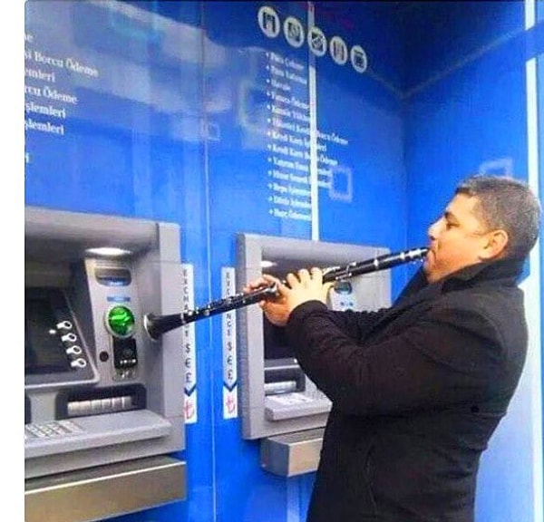 1. Встречайте, заклинатель банкоматов!