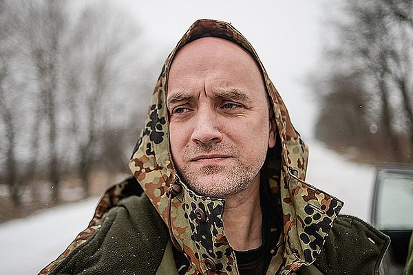 10. Захар Прилепин увлечён писательской деятельностью, борьбой за мир и...