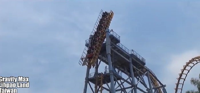 Dünyanın En Korkunç Roller Coaster'ı Olabilir: 90 Derecelik Açıyla Yüreklerin Ağza Geldiği O An!