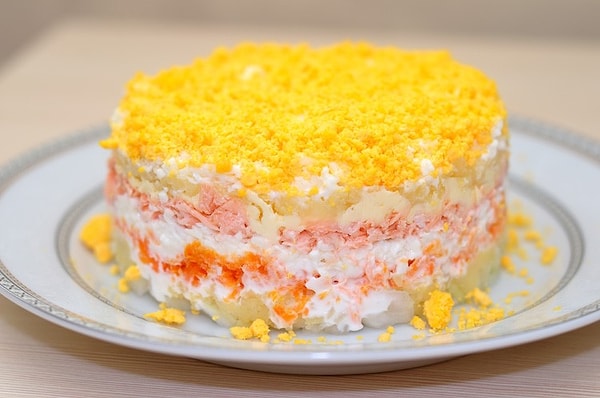 4. Обязательный ингредиент салата "Мимоза"