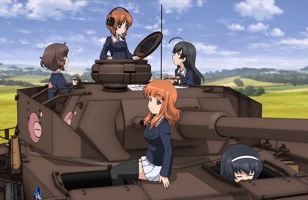 5. Девушки и танки