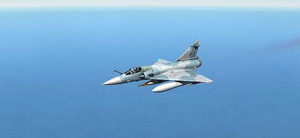 Yunan basınında yer alan iddialara göre Ege'de 2 adet Mirage 2000 tipi Yunan uçağı ile iki Türk savaş uçağı karşı karşıya geldi.
