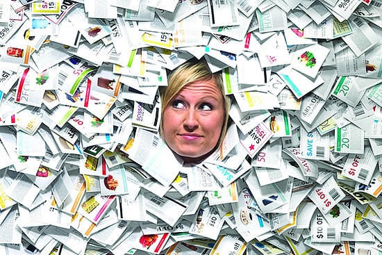 Хочу бесплатно и побольше: забавная история женщины, которую сгубили скидки