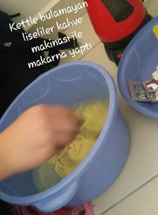 6. "Leğende yapılan noodle" 👏