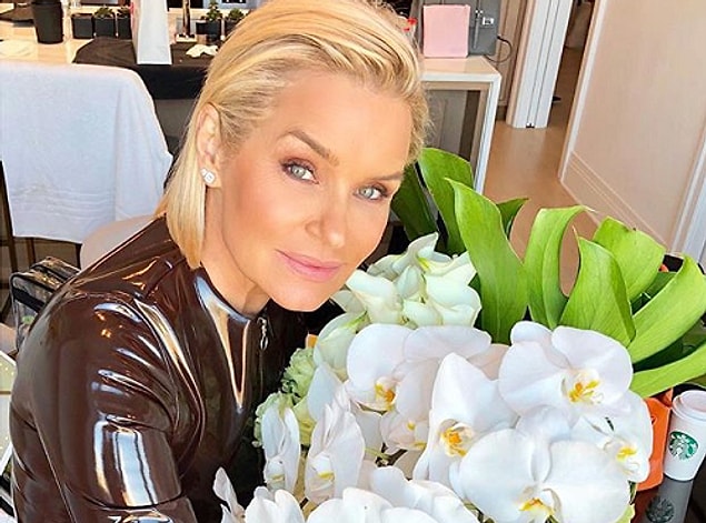 Yolanda Hadid sanırız daha uzun seneler bu güzelliği koruyacak gibi görünüyor.
