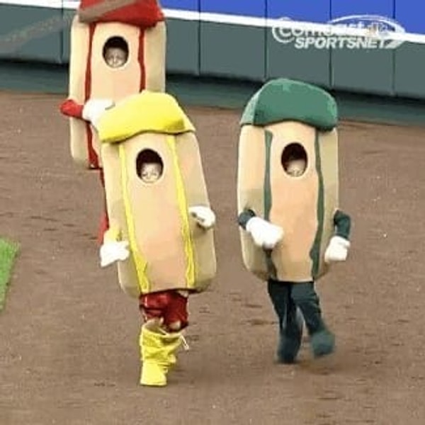 10. Все рассказы родителей о вашем детстве заканчиваются приблизительно так: «И тут ты как шлепнешься!»