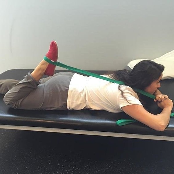 12. Растяжка сгибающей мышцы бедра и квадрицепса