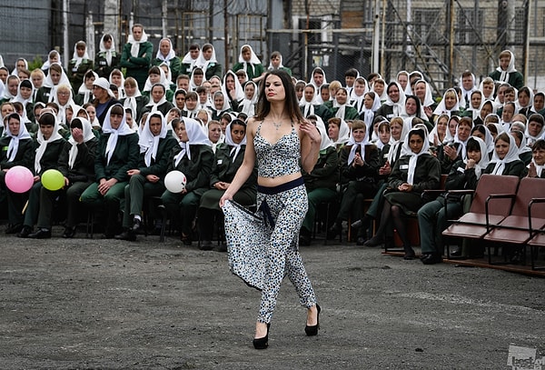 12. "Путь к свободе"