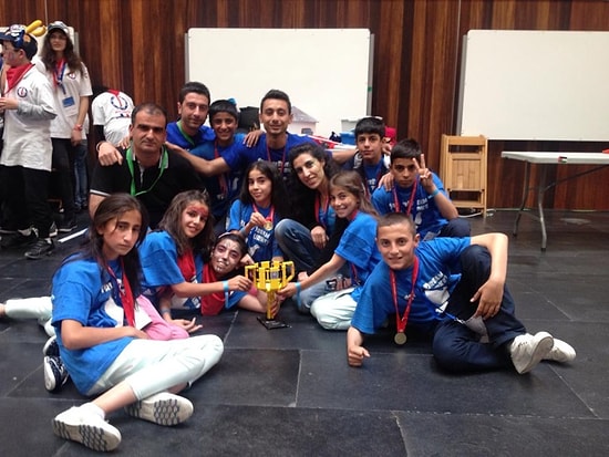 Atatürk’ün Cumhuriyeti Emanet Ettiği Çocuklar Onlar: Mardin’in Köyünden Yola Çıktılar ve İspanya’da Yükselen Yıldız Oldular!