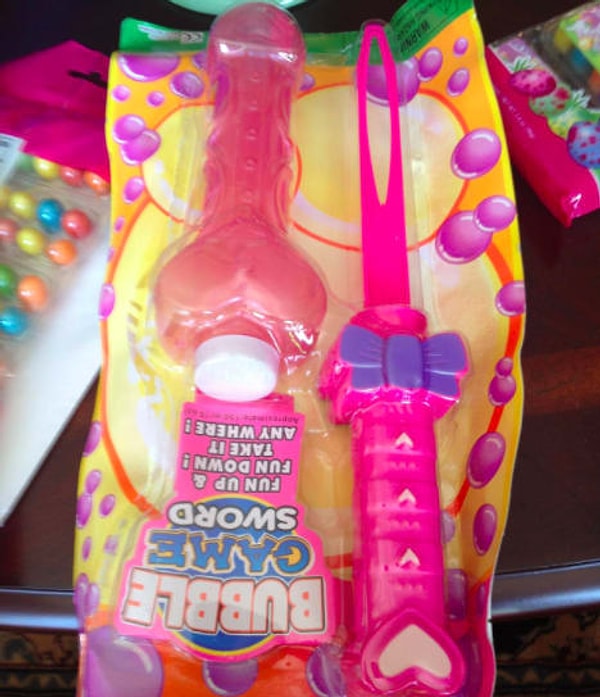 8. Как вам форма этой баночки с мыльными пузырями?