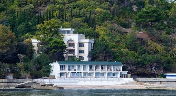4. Дача Брежнева в Крыму