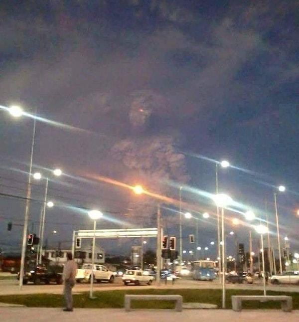 11. Volkan patlaması sırasında Şili'de çekilen bir fotoğraf...