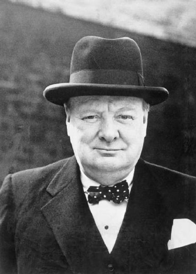 7. İkinci Dünya Savaşından hemen sonra Winston Churchill 1945 seçimlerini kaybetti.