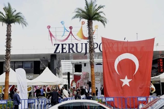Türkiye’de bir ilk: AVM’de sadece kadın ve çocuk ürünlerinin yer alacak.