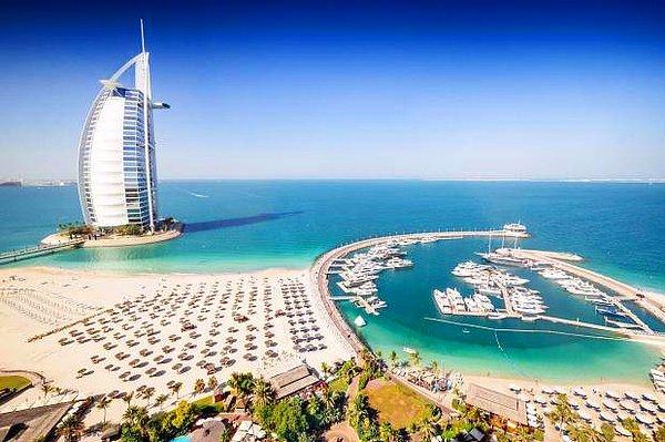 29. Dünyanın en büyük alışveriş merkezini ve yapay adasını görmek ister misiniz? Dubai çok uygun!