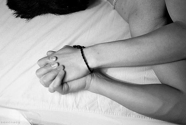 12. Или хочет близости только в моменты гнева