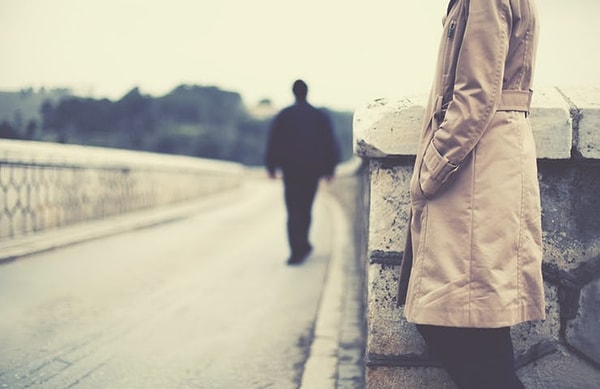 15. Он уходит. Не важно когда - после ссоры или без нее. Он всегда ищет повод, чтобы уйти