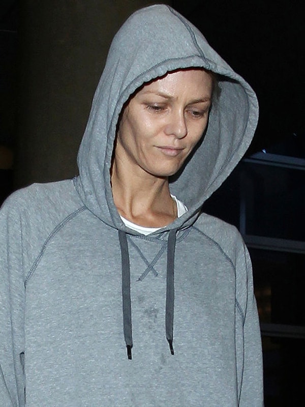 15. Ванесса Паради тоже особо не парится насчет внешнего вида.