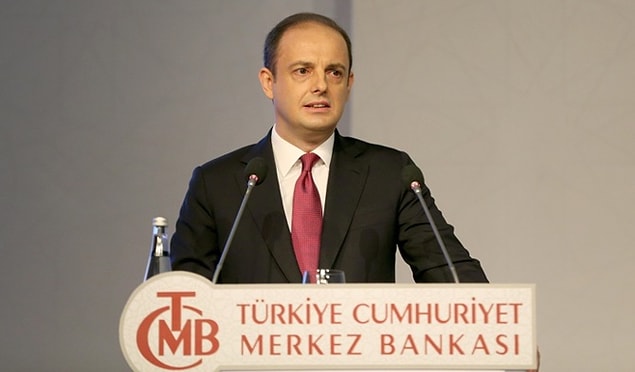 Dolardaki rekorların ardından öğlen TCMB'den piyasaya kısa bir mesaj geldi: 'Gerekli adımlar atılacak'