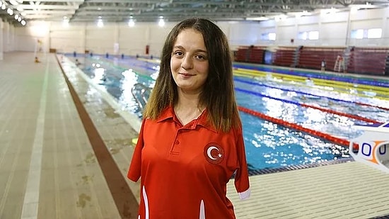 Balıklardan İlham Aldı: Avrupa ve Dünya Şampiyonu Yüzücümüz Sümeyye Boyacı'nın Başarılarla Dolu Hikâyesi