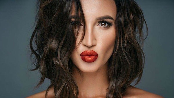 1. Ольга Бузова