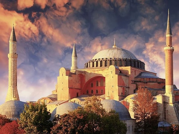 1. И начнем мы с простейшего! Вы не поверите, но куча людей все еще не знает правильного ответа на этот вопрос. Столица Турции?