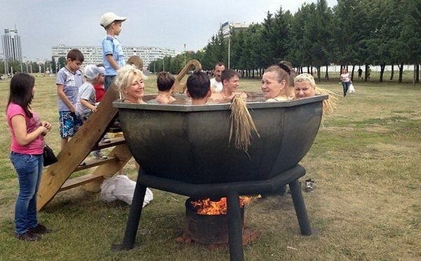 3. Ох уж эти джакузи...